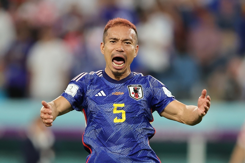 39岁长友佑都：感觉恢复到巅峰状态的7成 要开始竞争日本队首发了